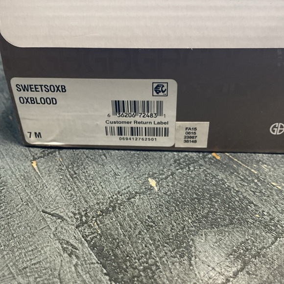 Giani Bernini "NEW" Oxblood Sweets Classic Preppy Faux Suede Heels Size 7 - Picture 11 of 11